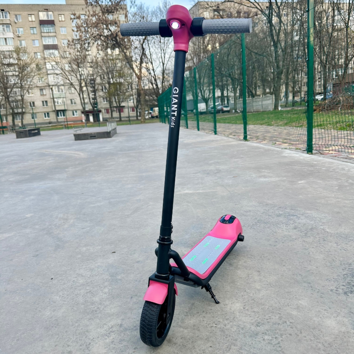 НОВИНКА! Дитячий електросамокат GIANT Kids ES1 Firefly Рожевий, Фото - 7