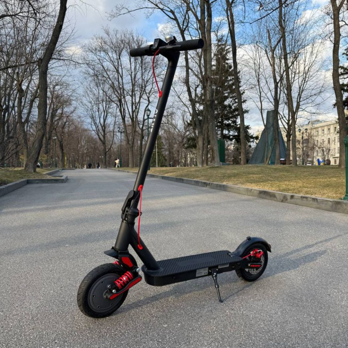 Электросамокат GIANT U9 Ultra S 500W 13Ah с передним амортизатором и усиленной рамой