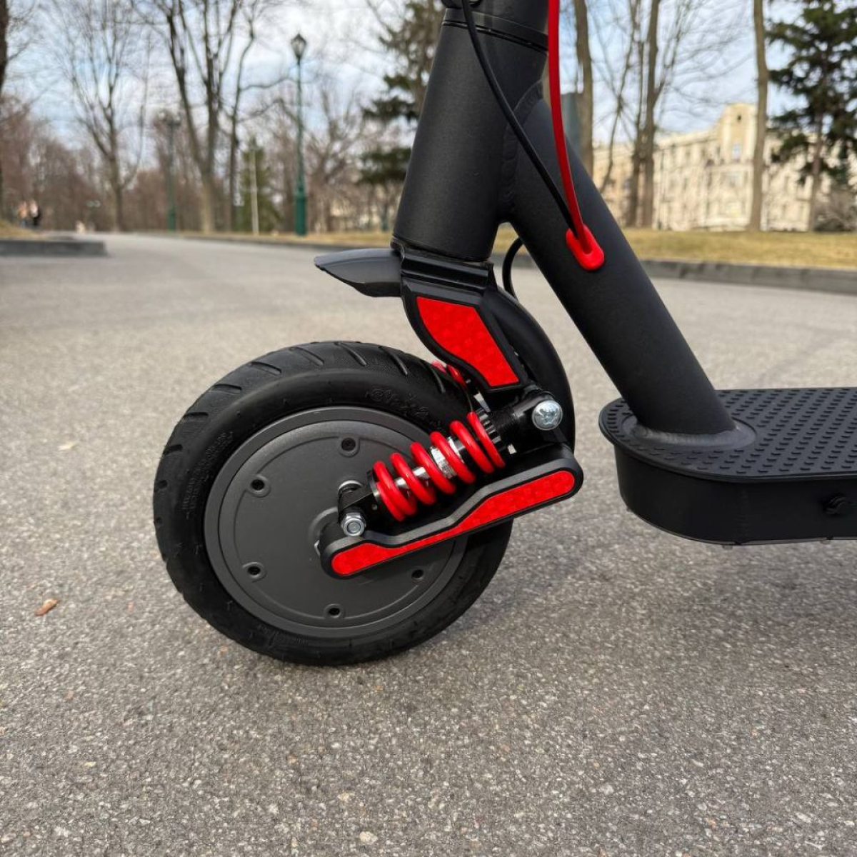 Электросамокат GIANT U9 Ultra S 500W 13Ah с передним амортизатором и усиленной рамой, Фото - 3
